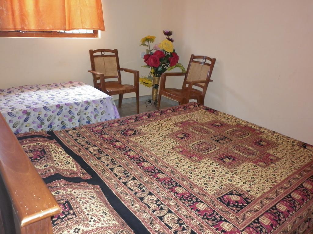 Seetha'S Hostel Negombo Chambre photo