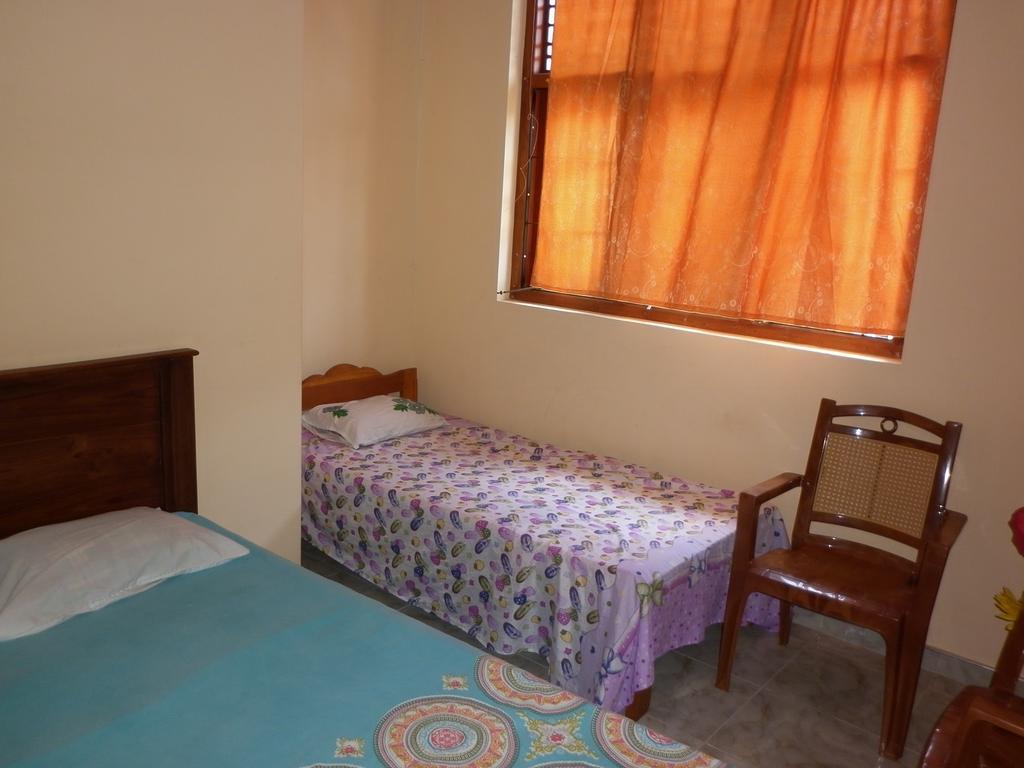 Seetha'S Hostel Negombo Chambre photo