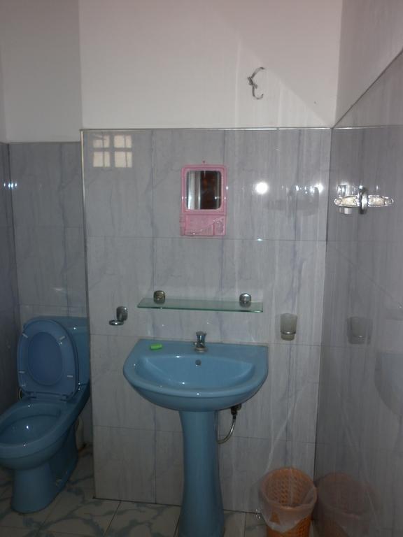 Seetha'S Hostel Negombo Chambre photo
