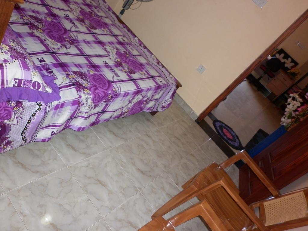Seetha'S Hostel Negombo Chambre photo