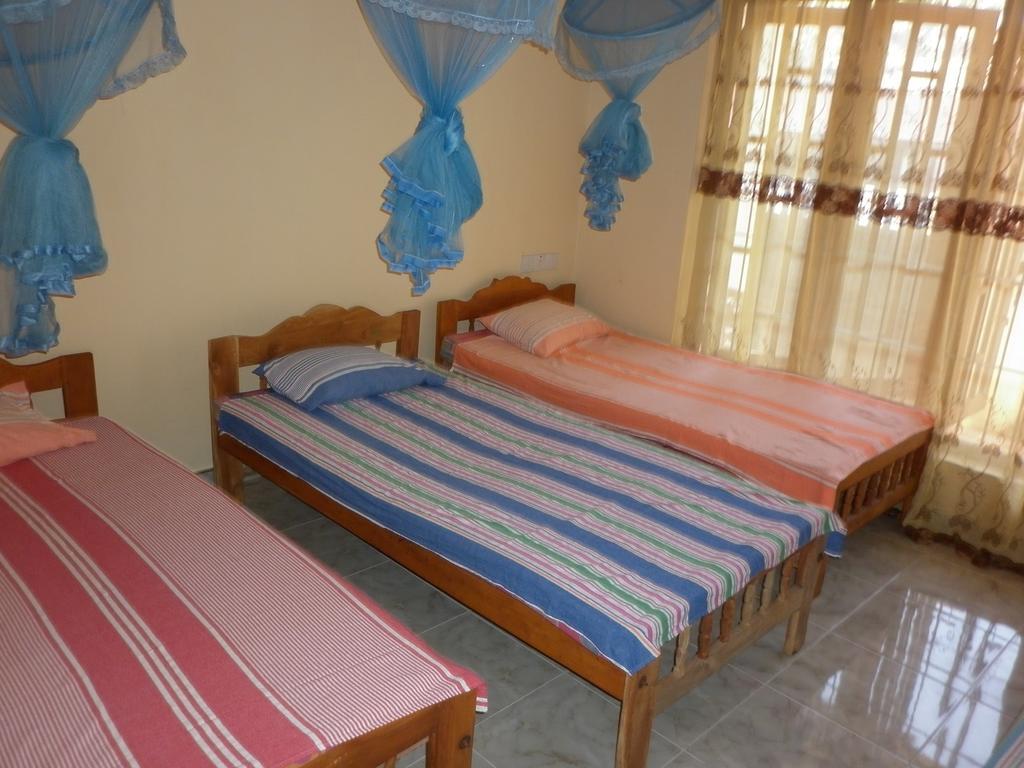 Seetha'S Hostel Negombo Extérieur photo