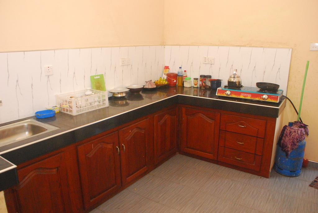 Seetha'S Hostel Negombo Extérieur photo