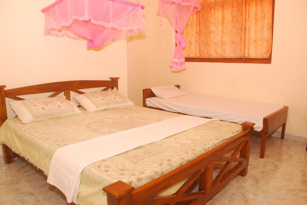 Seetha'S Hostel Negombo Extérieur photo